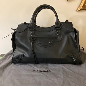 Balenciaga Neo Classic City Leather Top Handle-Large-Gently Used-Black